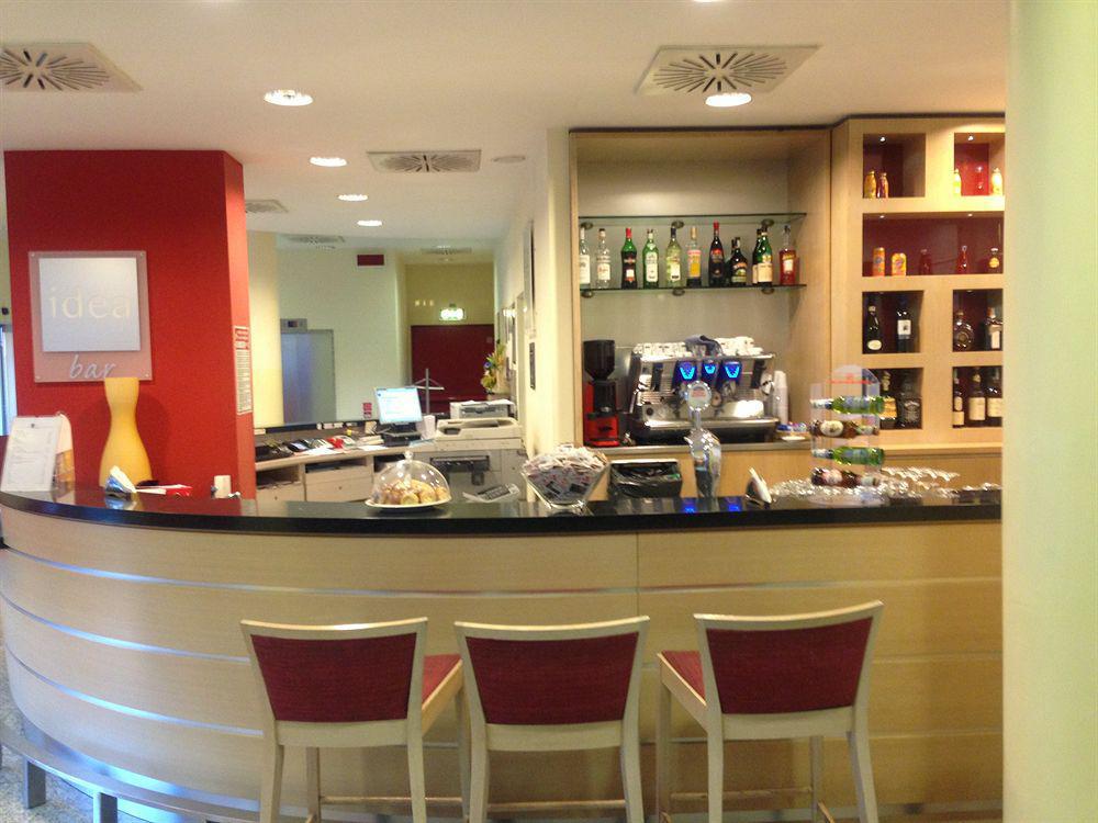 Idea Hotel Torino Mirafiori Esterno foto